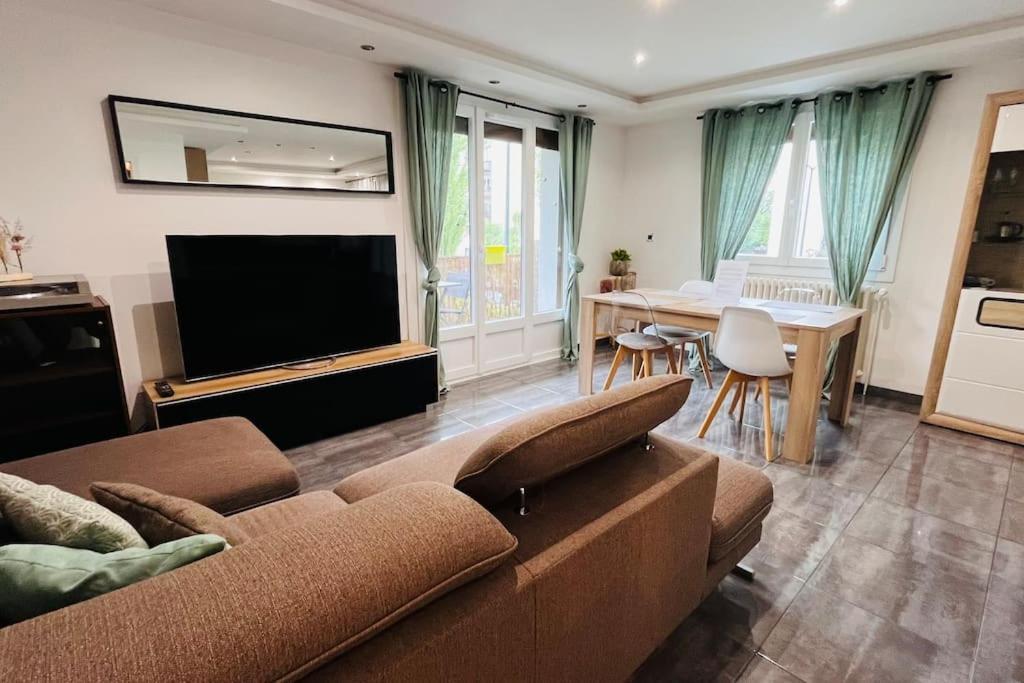 Appartement Proche Centre Ville Avec Parking Gratuit Annecy Zewnętrze zdjęcie